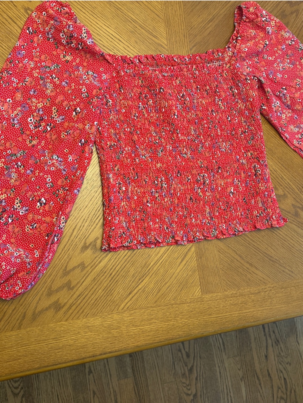 Smocked Red Floral Puff-Sleeve Women's Top